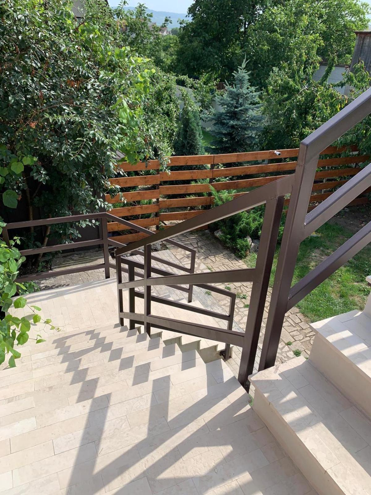 Luxus Cluj Airport Apartments Bagian luar foto